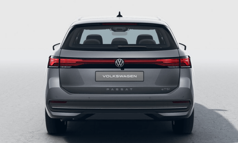 Предна част на VW Passat Variant