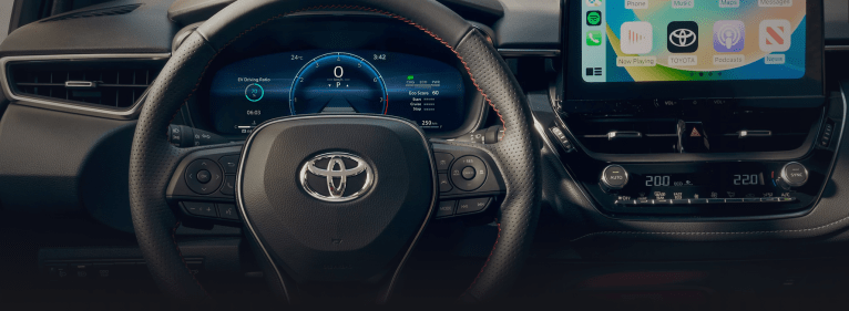 Интериор на Тойота Корола Хибрид 2025