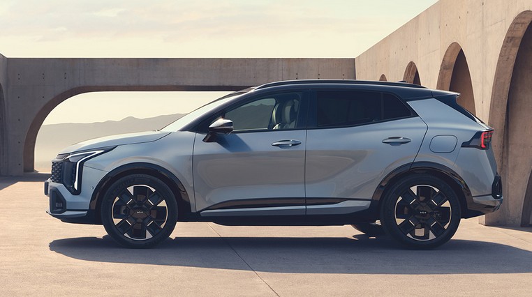 Страничен изглед на Киа Спортидж 2026